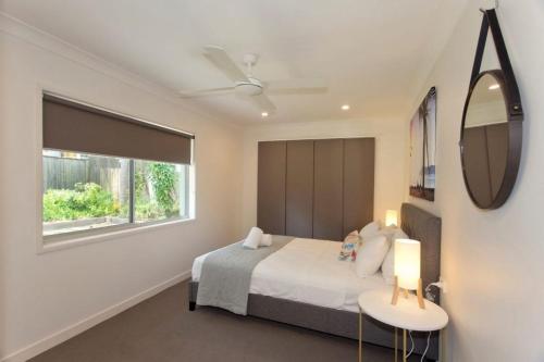 Four-Bedroom House image 8