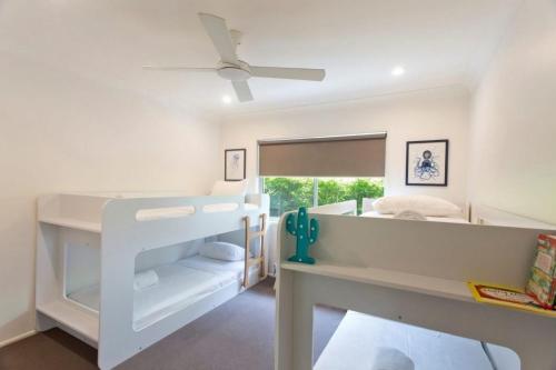 Four-Bedroom House image 7