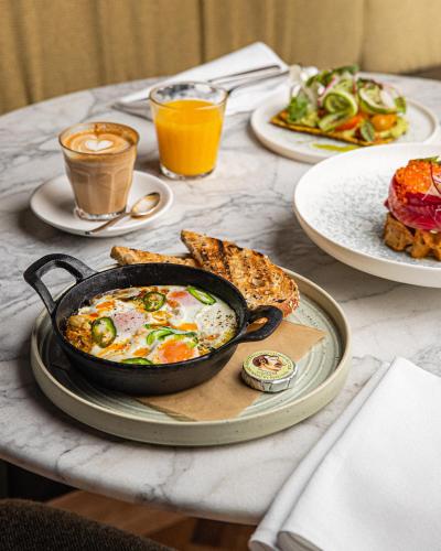 Ace Hotel Sydney - image 13