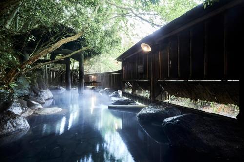 Fumoto Ryokan - Accommodation - Minamioguni