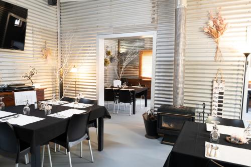 Restaurant, Kendenup Lodge And Cottages in Kendenup