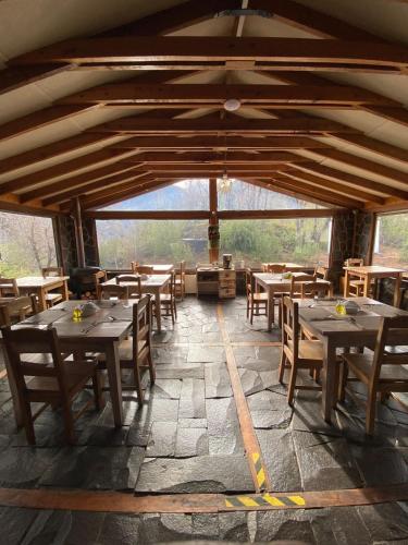 Restorāns, Hotel Boutique Anttuy in Termas Dečilana