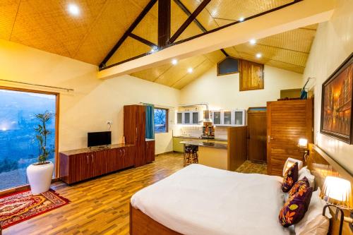 Pristine, Studio overlooking the mountains w wifi by RoamHome, Mukteswar (fotografie 7)