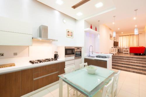 Faciliteter, DC36 -Spacious&Stylish 3 bedroom Flat. Prime Zone in Mellieha Heights