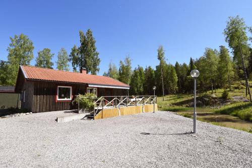 Cozy cottage in Arjang near the lake and untouched nature - Årjäng