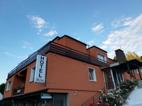 . Hotel Zur Rose