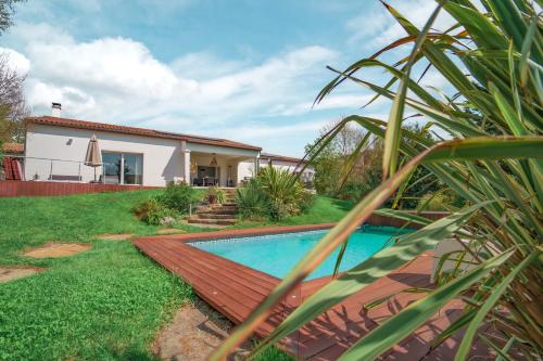 Villa SAPHIR by Precious Houses gîte à louer Saint-Laurent-le-Minier
