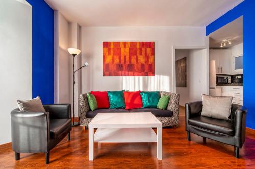 Apartamento 4 dormitorios y 3 balcones - Sevilla Centro, Севилья