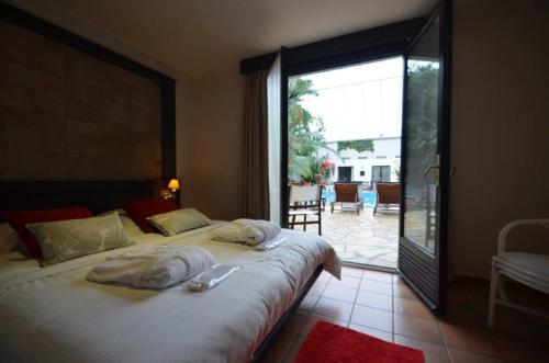 1 double bed