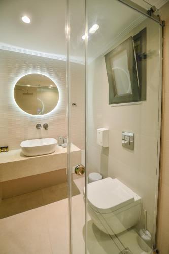 Maria Beach Hotel - image 7