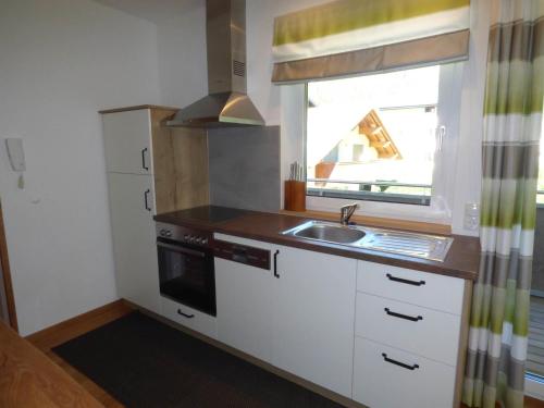 ห้องครัว, Alpenchalet Breitspitz in พาร์เทเนิน