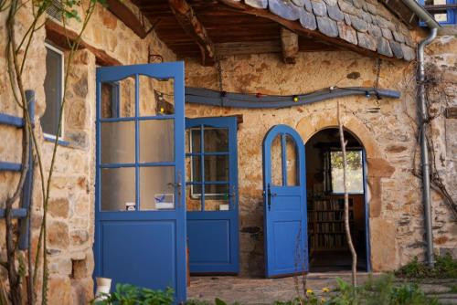 Gites de la Fabarède, gites d'étape et ruraux cévenols. gîte à louer Saint-Jean-du-Bruel