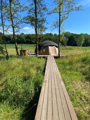 Dôme Wigwam et son bain nordique gîte à louer Silley-Bléfond