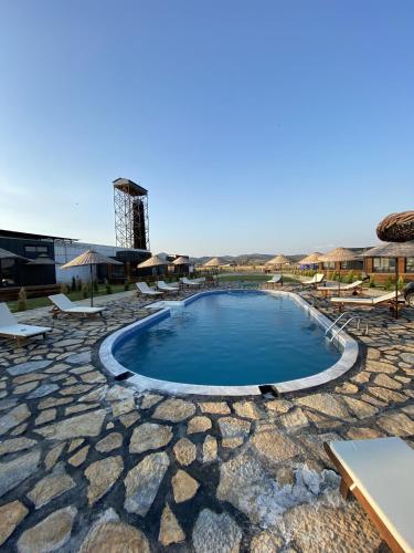 Swimming pool, Lavira Tiny House Village in Dort Tepe