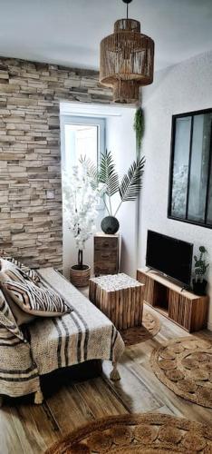 #NEW#TERRASSE SUD OUEST#PIED DE LA CITÉ #1