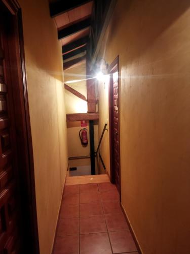 Casa Rural Las Henrenes in Manjabalago