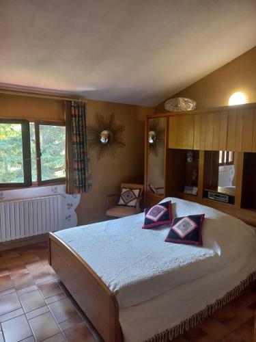 Guestroom, CHAMBRE dans Villa in La Chamberte