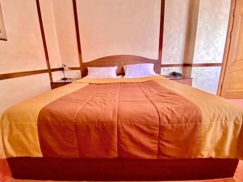 康普勒克斯巴豪斯酒店 康普勒克斯巴豪斯酒店