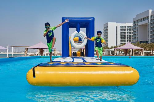 Centara Mirage Beach Resort Dubai, Dubaj (fotografie 10)