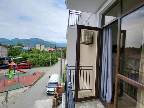 Θέα, MITE Hotel in Chaisubani