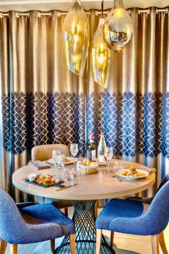 Їжа та напої, Hotel Kyriad Meaux in Meaux