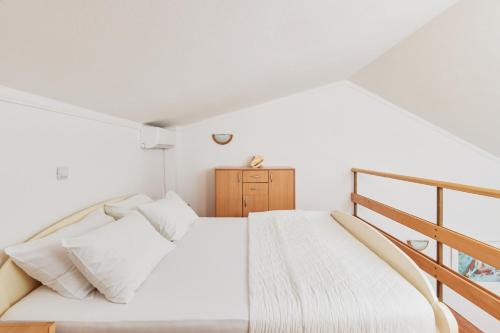 Duplex Apartment image 7