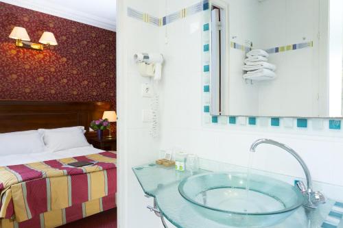 Elysees Niel Hotel - image 3