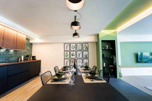 SPA & Garden - Luxury Private Apart' Mons Center