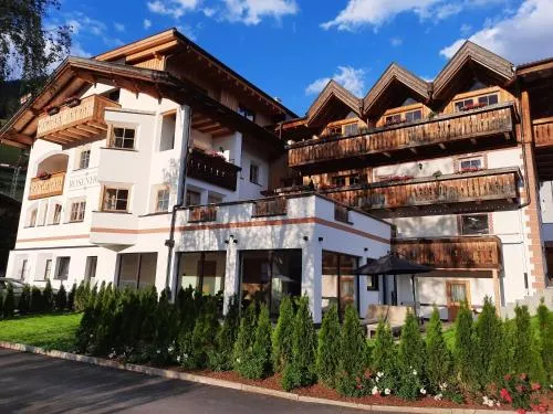 ROSENHOF- Premium & Landhaus Apartments & Wellness & Erlebnisbauernhof in Nauders, Österreich