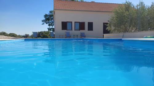  Kuća za odmor Mira, Unterkunft in Biograd na Moru