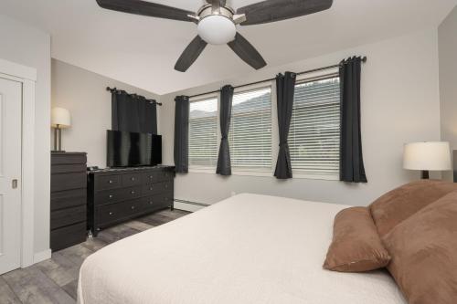 Founders 2 Bedroom Condo - image 7