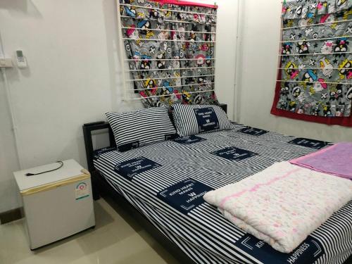 บ้านพักหมู่บ้านรัตนศักดิ์ in 素林