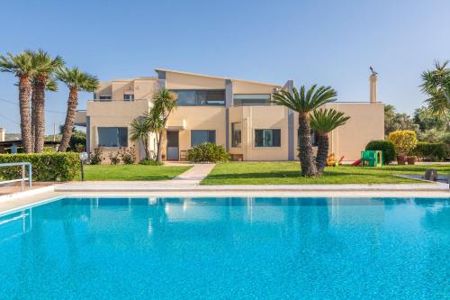 Serenity Villa with pool, Kalesa Heraklion