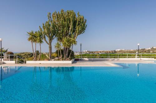Serenity Villa with pool, Kalesa Heraklion