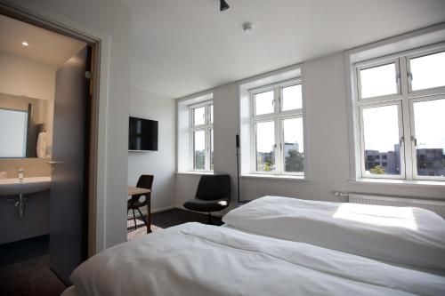 Hotel Garni - image 4