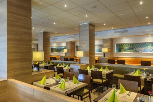 Mercure Hotel Koblenz - image 9