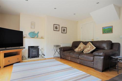 2a St Georges Hill - image 14