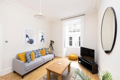 JOIVY Chic apt near Stockbridge Market