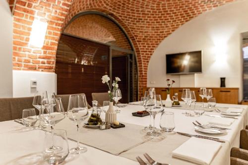 The Granary - La Suite Hotel - image 12