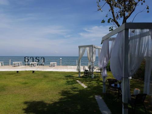 Deluxe 1bedroom Hua Hin Seaview Beachfront Project