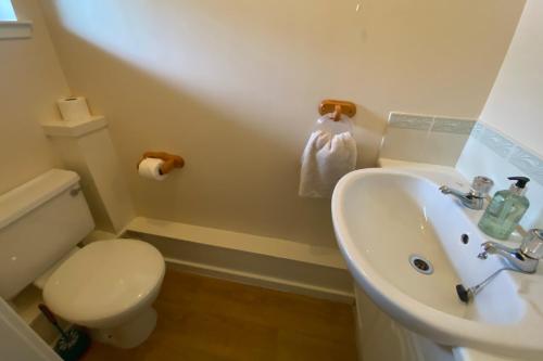 Glenpark - Highland Holiday Homes - image 11