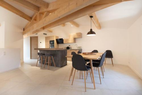 Duplex Apartment image 8