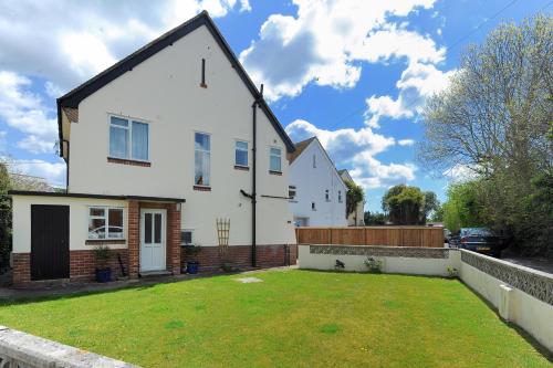 2 Grange Villas - Wootton Fitzpaine