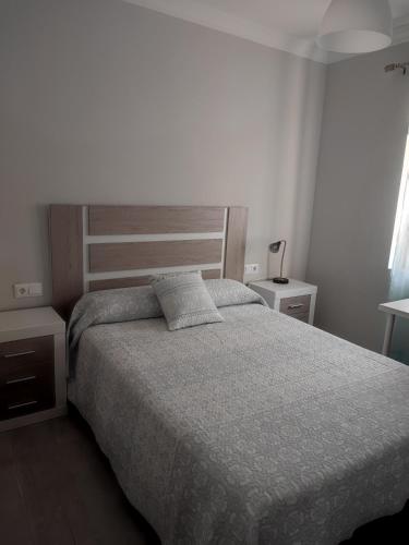 Precioso piso 3 dormitorios, aire acondicionado Jerez de la Frontera in Torrelobaton