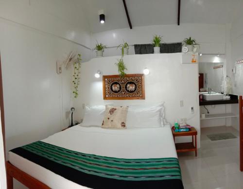 Corong Beach Resort – El Nido, WI