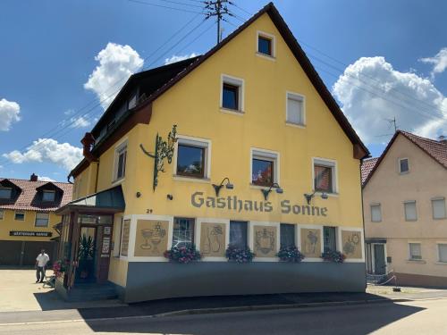 Gasthaus Sonne - Hotel - Hohenstadt