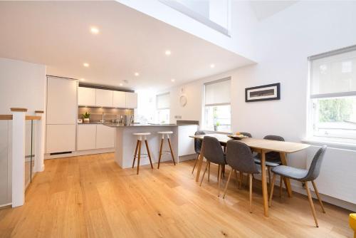 Edinburgh Modern 3-Storey 3-Bedroom City Apartment, Edinburgh (fotografie 2)