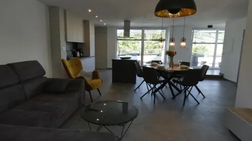 Moselufer Apartments in Ürzig, Deutschland