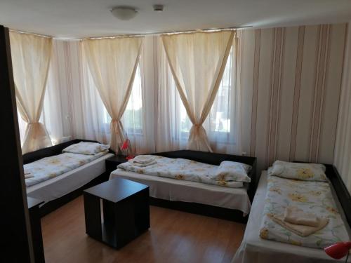 Guest House Tsenovi