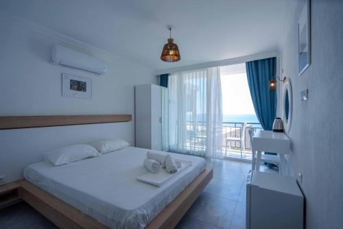 Sole'n Blu Room Type - Deluxe Double Room with Sea View